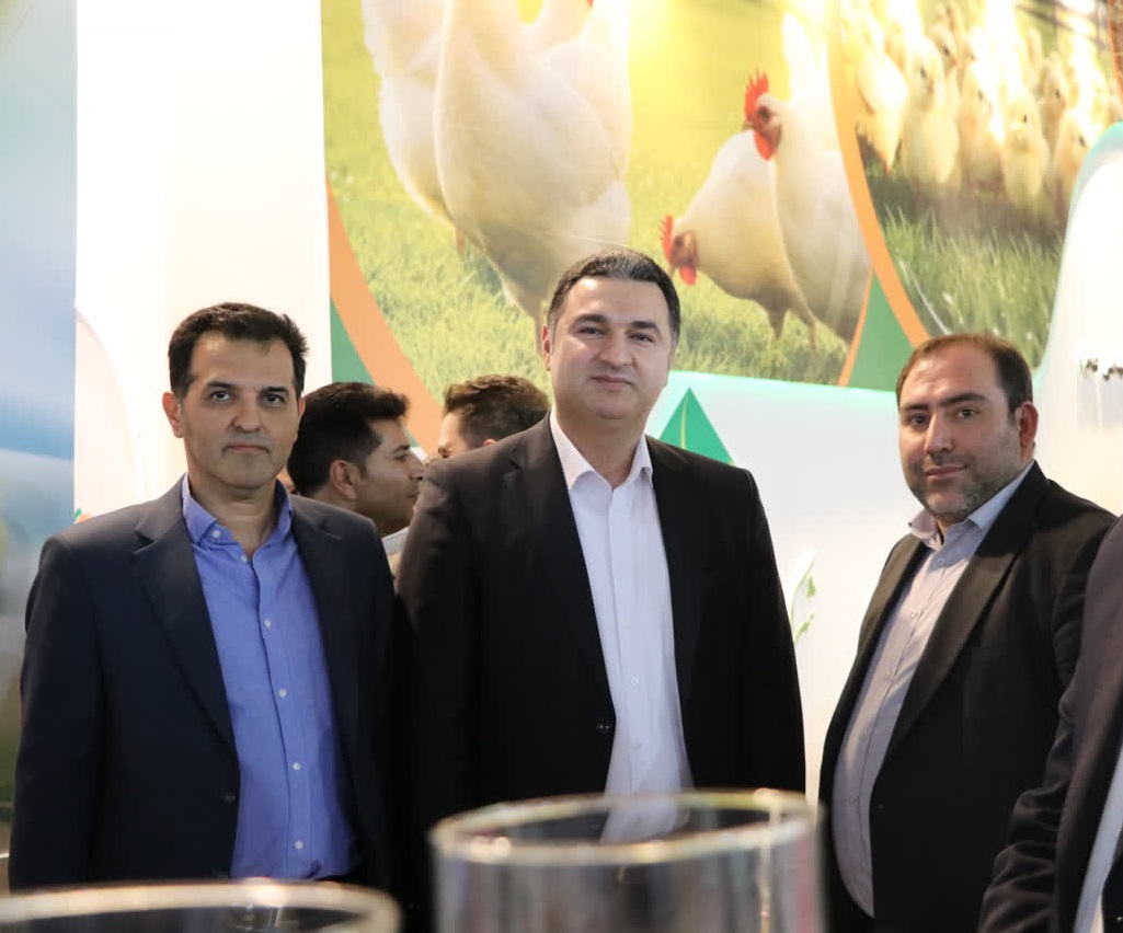 تصویر ۰۱ — نمایشگاه